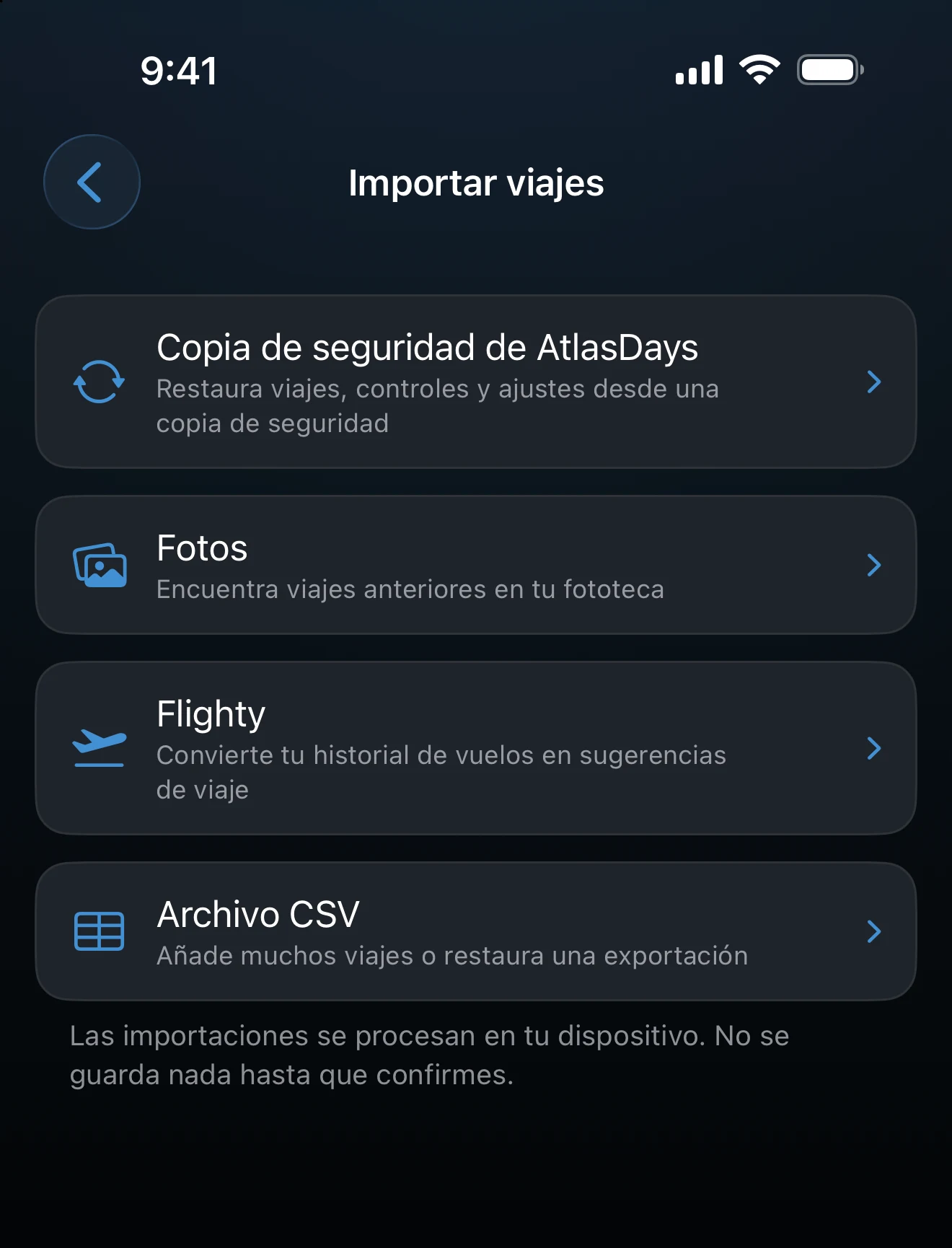Pantalla Importar viajes con las opciones Copia de seguridad de AtlasDays, Fotos, Flighty y Archivo CSV