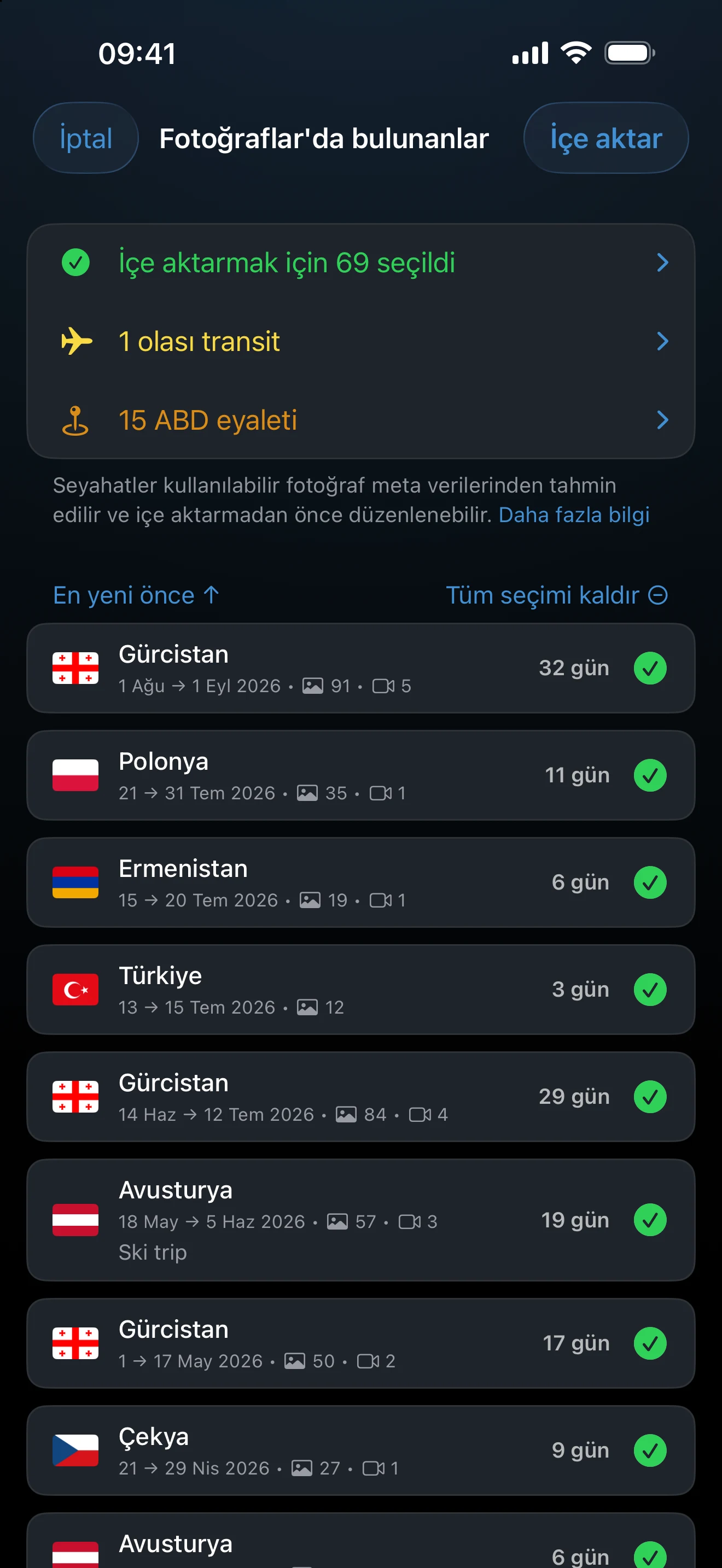 Önerilen seyahatler ve uyarıların bulunduğu Fotoğraflardan içe aktarma incelemesi