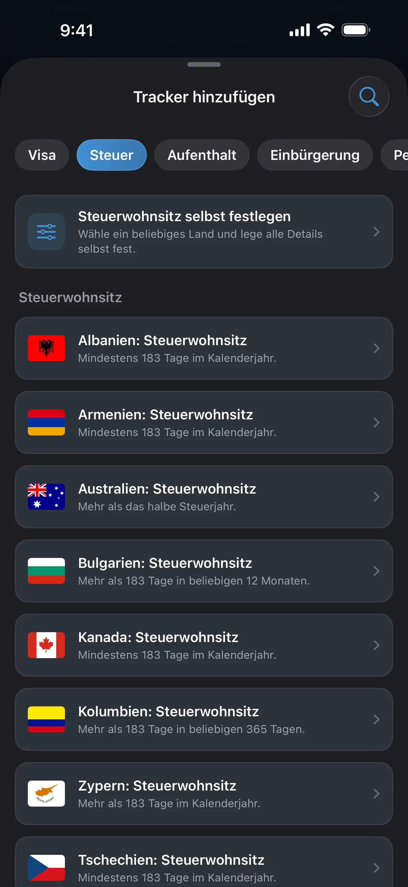 Der Bildschirm „Tracker hinzufügen“ in AtlasDays, gefiltert nach Steuer, mit Vorlagen für den Steuerwohnsitz von Albanien bis Tschechien und ihren Tagestests