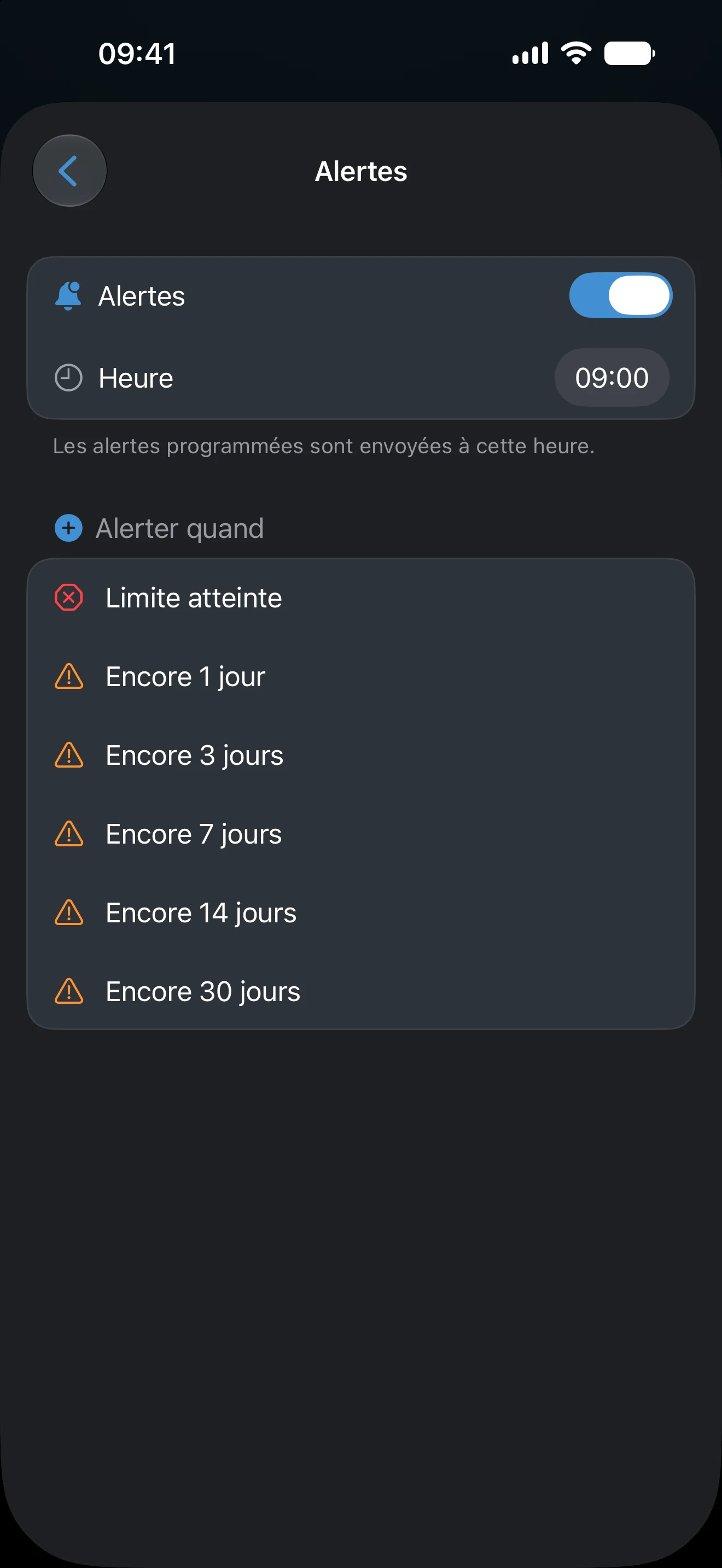 Réglages des alertes d’un suivi AtlasDays avec une heure d’envoi et des avertissements de 30 jours restants jusqu’à la limite atteinte
