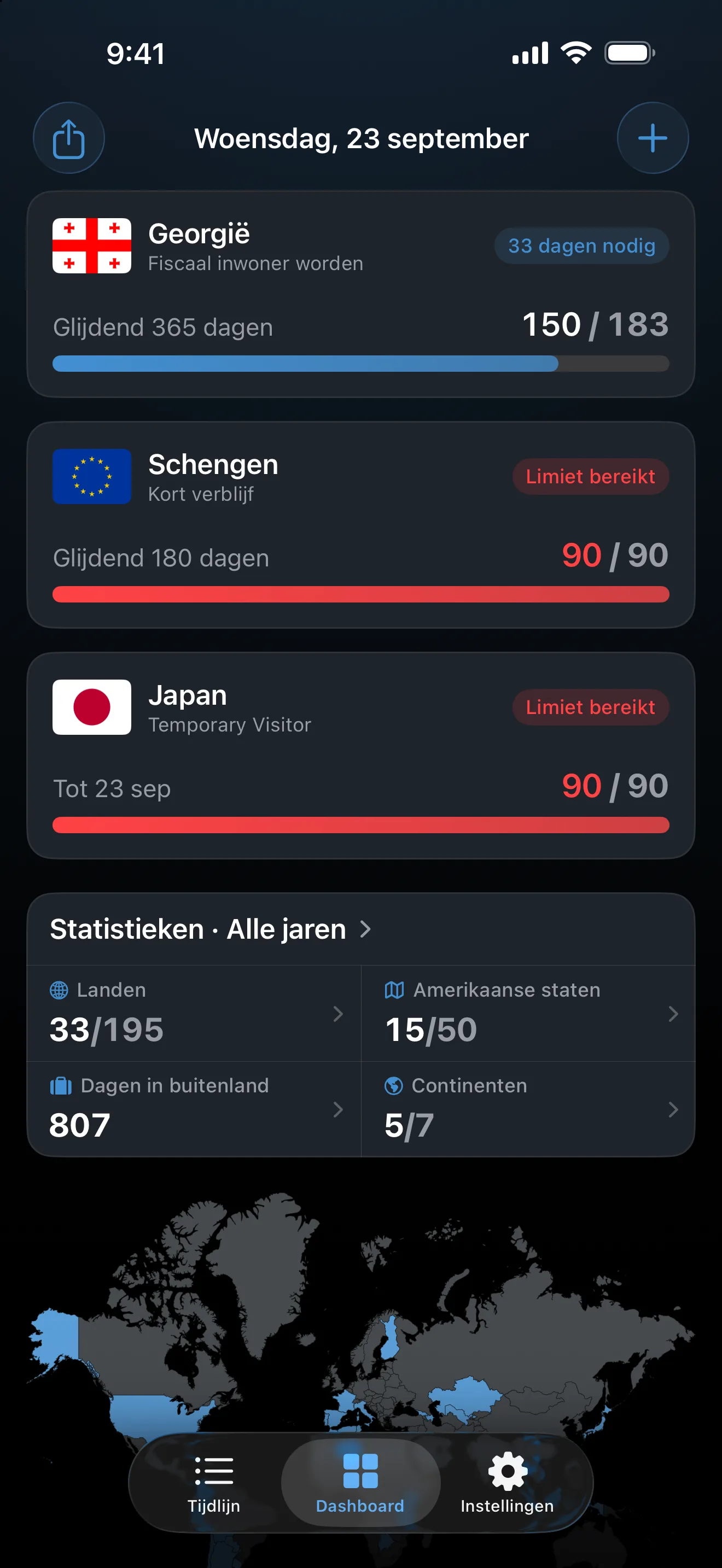 Het AtlasDays-dashboard met de Schengen- en Japan-bezoekerstrackers allebei rood op 90 van 90 dagen, gemarkeerd als Limiet bereikt