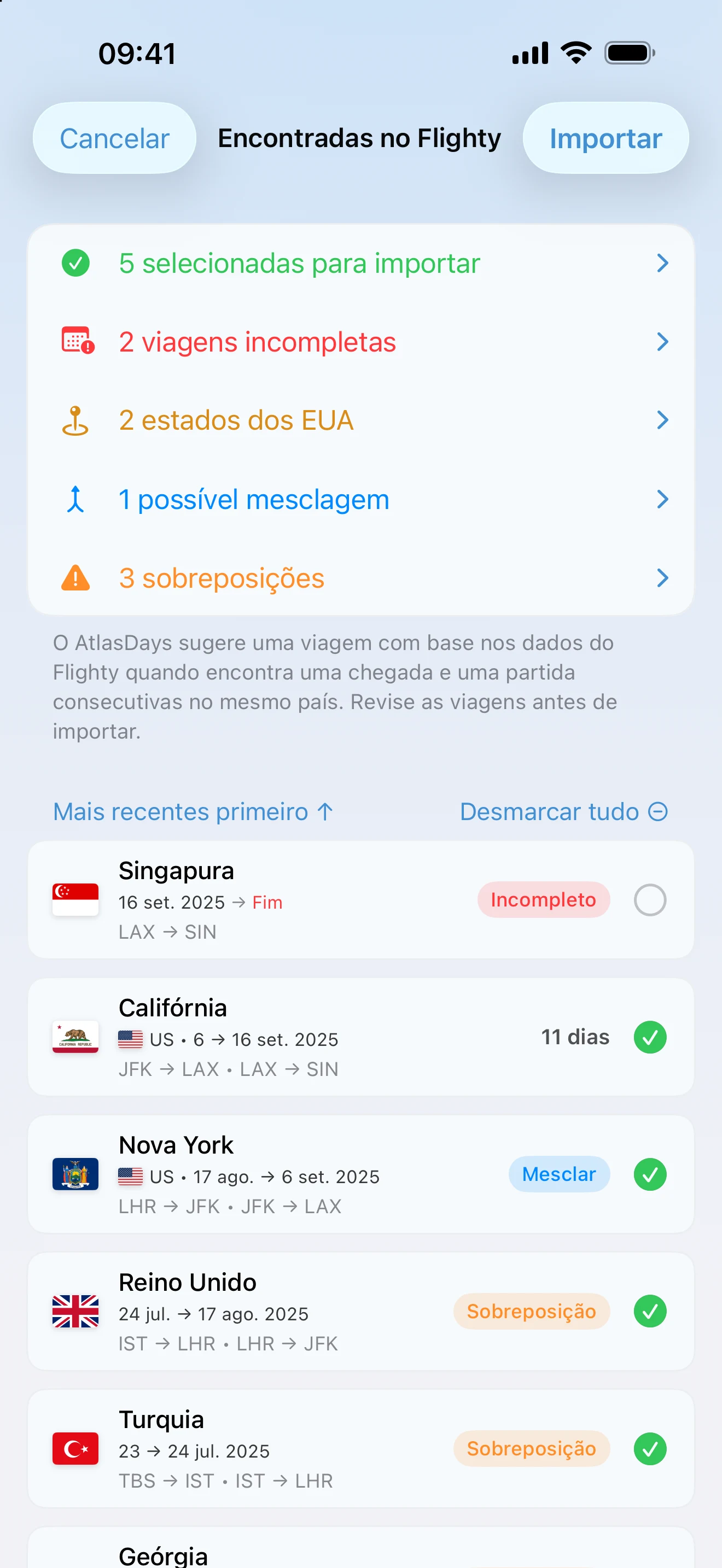Revisão da importação de um histórico de voos do Flighty no AtlasDays, sinalizando viagens incompletas, estados dos EUA, uma candidata a mesclagem e sobreposições antes de salvar