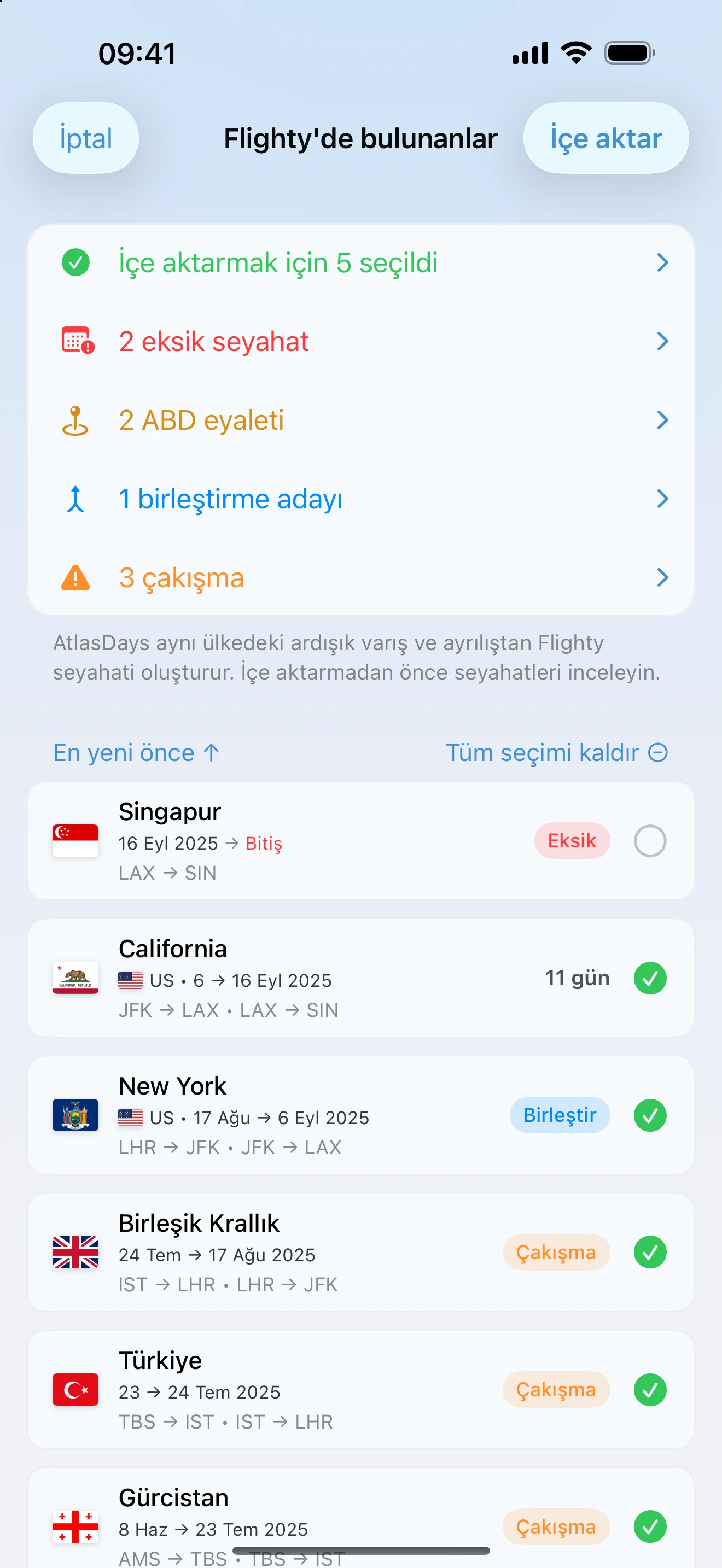 Kaydetmeden önce eksik seyahatleri, ABD eyaletlerini, birleştirme adayını ve çakışmaları işaretleyen AtlasDays Flighty uçuş geçmişi içe aktarma incelemesi